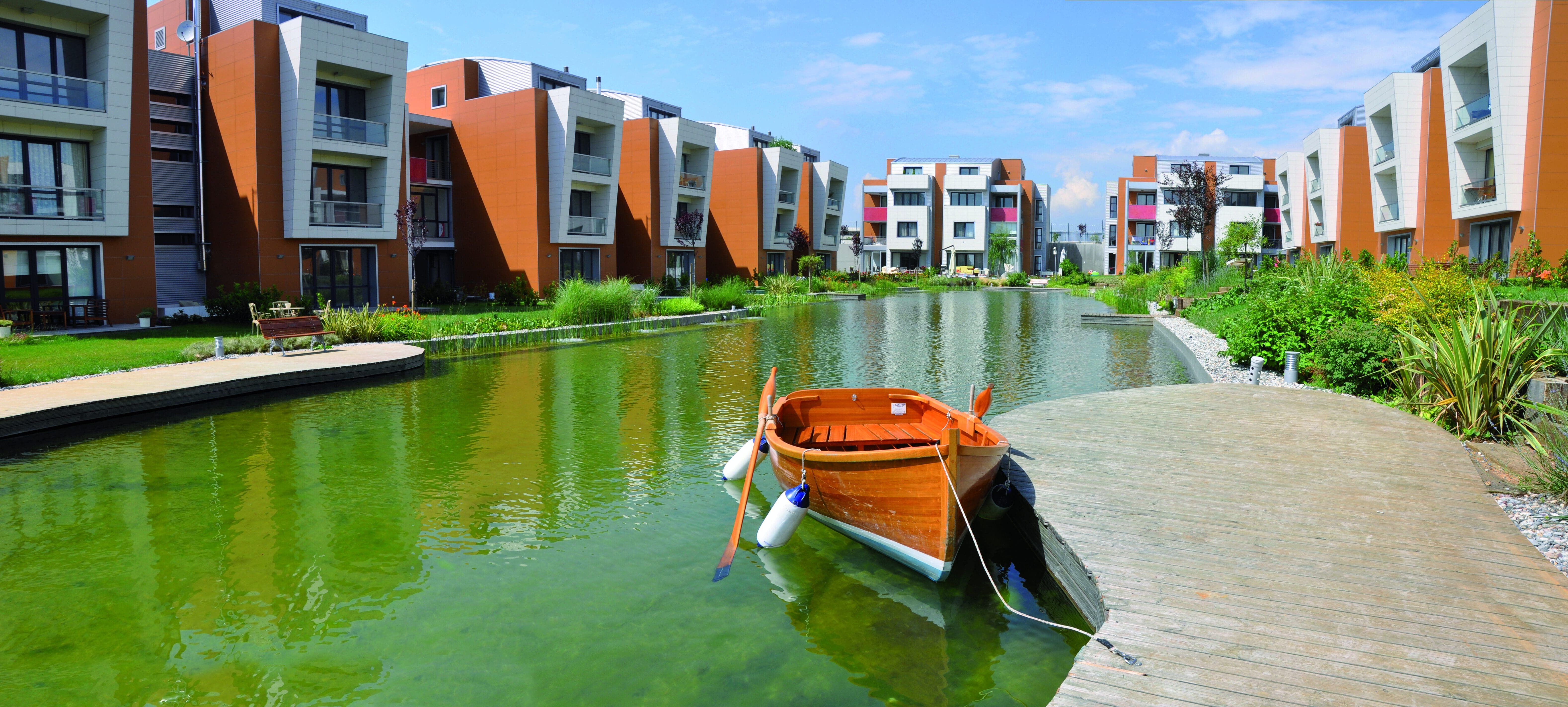 DECORATIVE PONDS